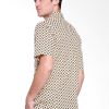 Kemeja batik pria Desain ethnik dalam motih batik Pointed collar Hidden button opening Material : Katun prima